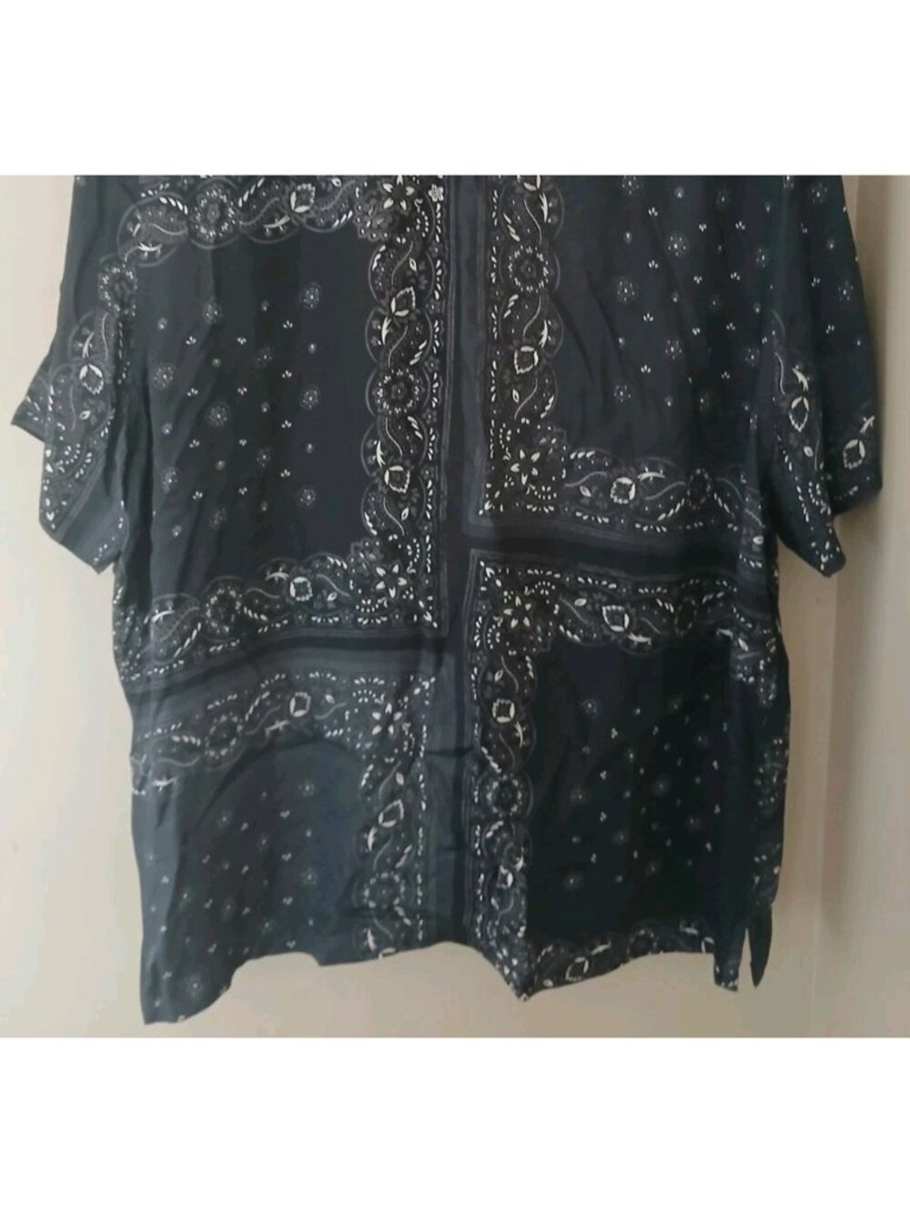 AllSaints Tikal Relaxed Fit Bandana Print Shirt8 - Picture 8 of 9
